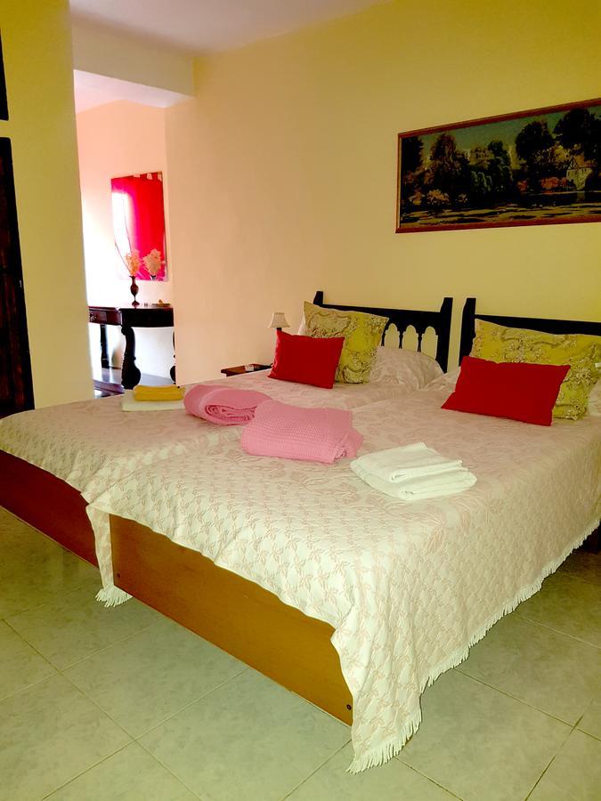 El Artista Hostel Villajoyosa Exterior photo